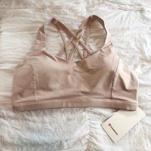 Lululemon Free to be Serene Bra